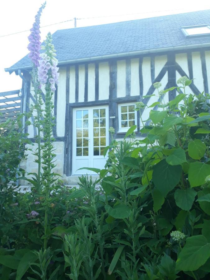 Gîte 'les matins calmes ' Cheffreville-Tonnencourt Extérieur photo